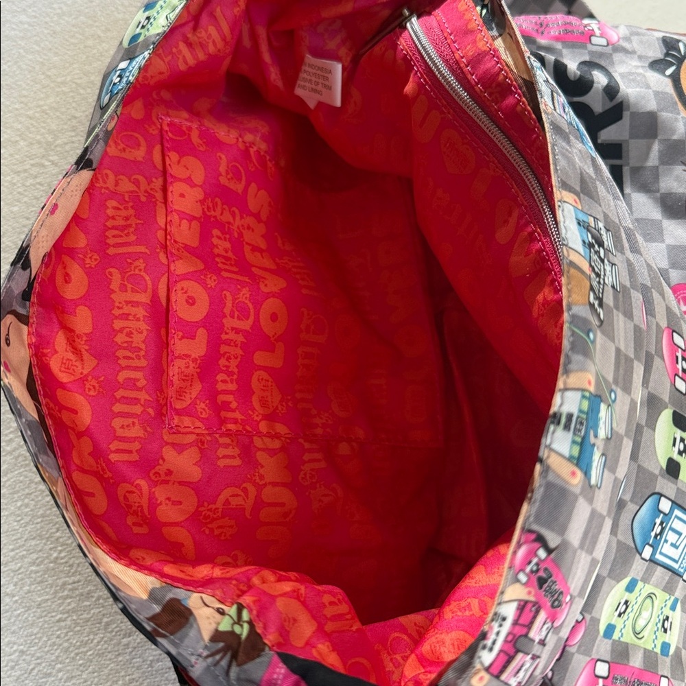 Harajuku Lovers Messenger Bag - Picture 14 of 16